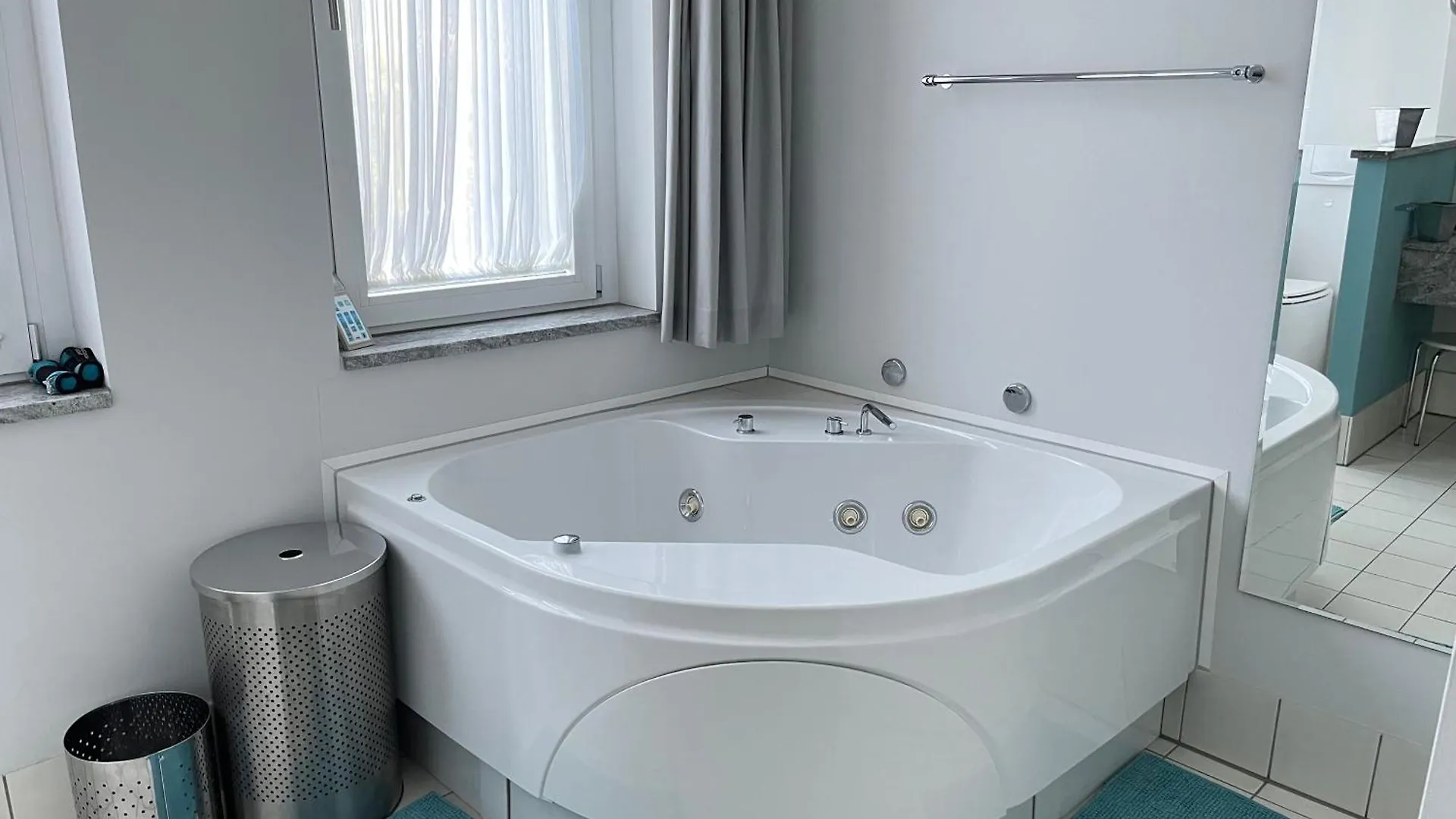Whirlpool & Relax Suite Am Waldschloesschen Drezno