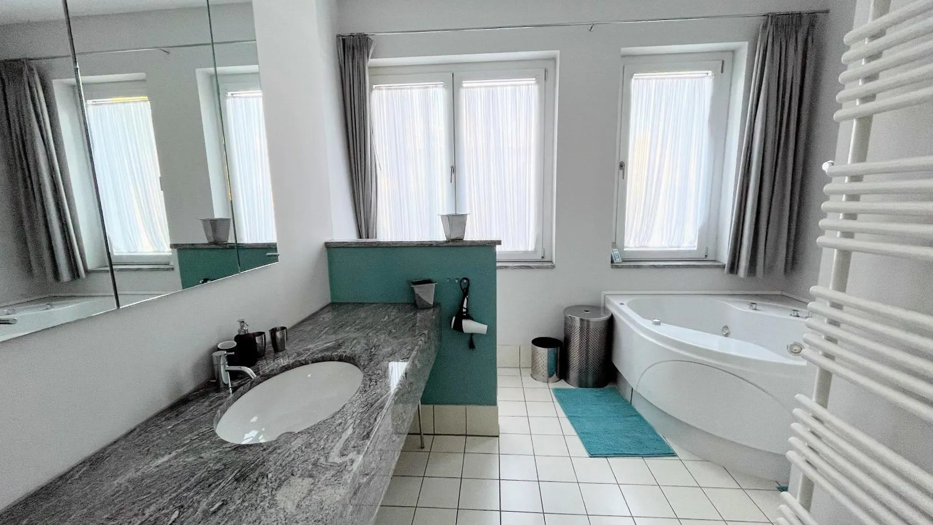 Whirlpool & Relax Suite Am Waldschloesschen Drezno Apartament